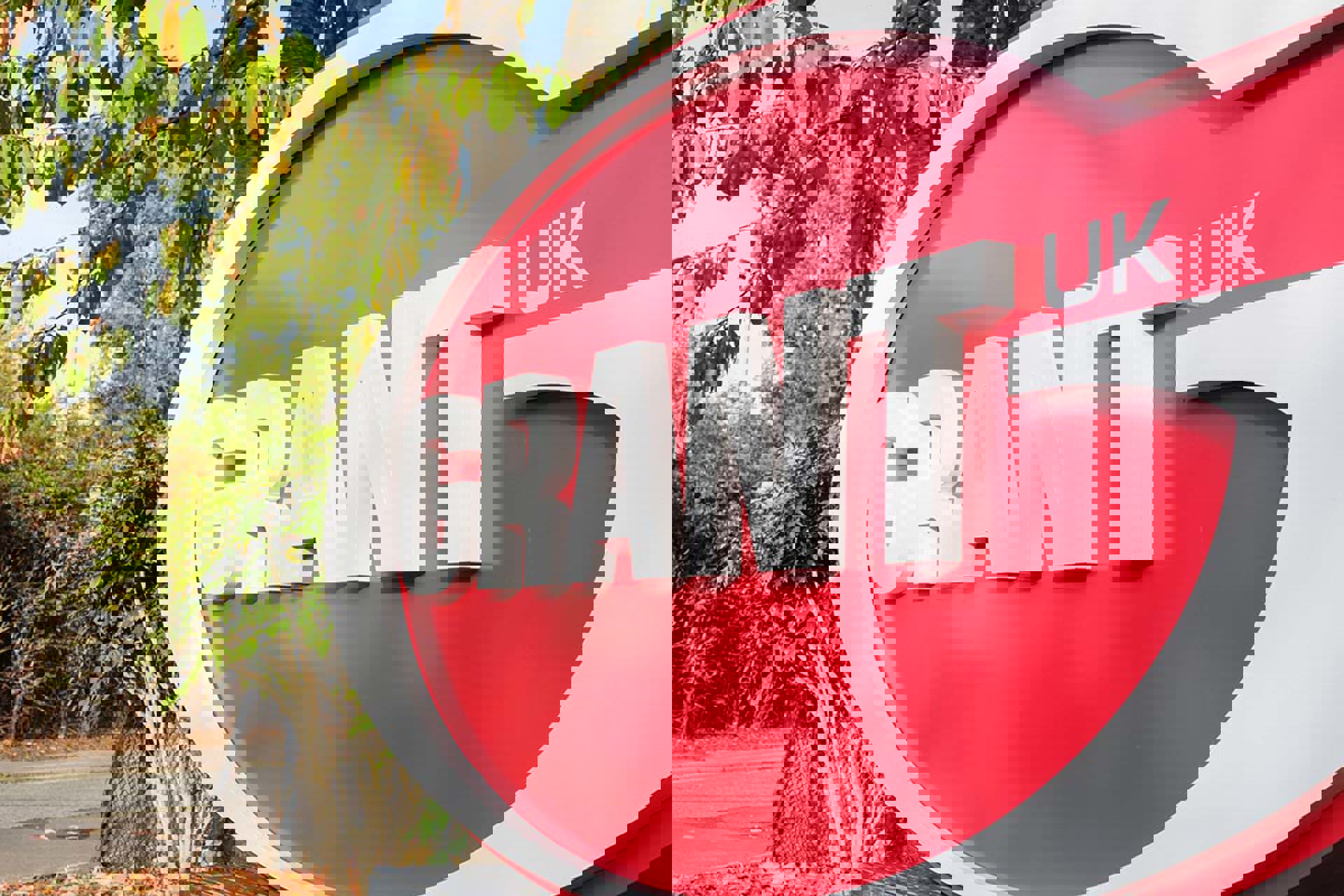 A red and white logo for Grant UK